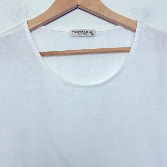 Terzo Millennio Italy Linen White Daisy Floral Eyelet Ruffle Hem Top Simple - Picture 2 of 11